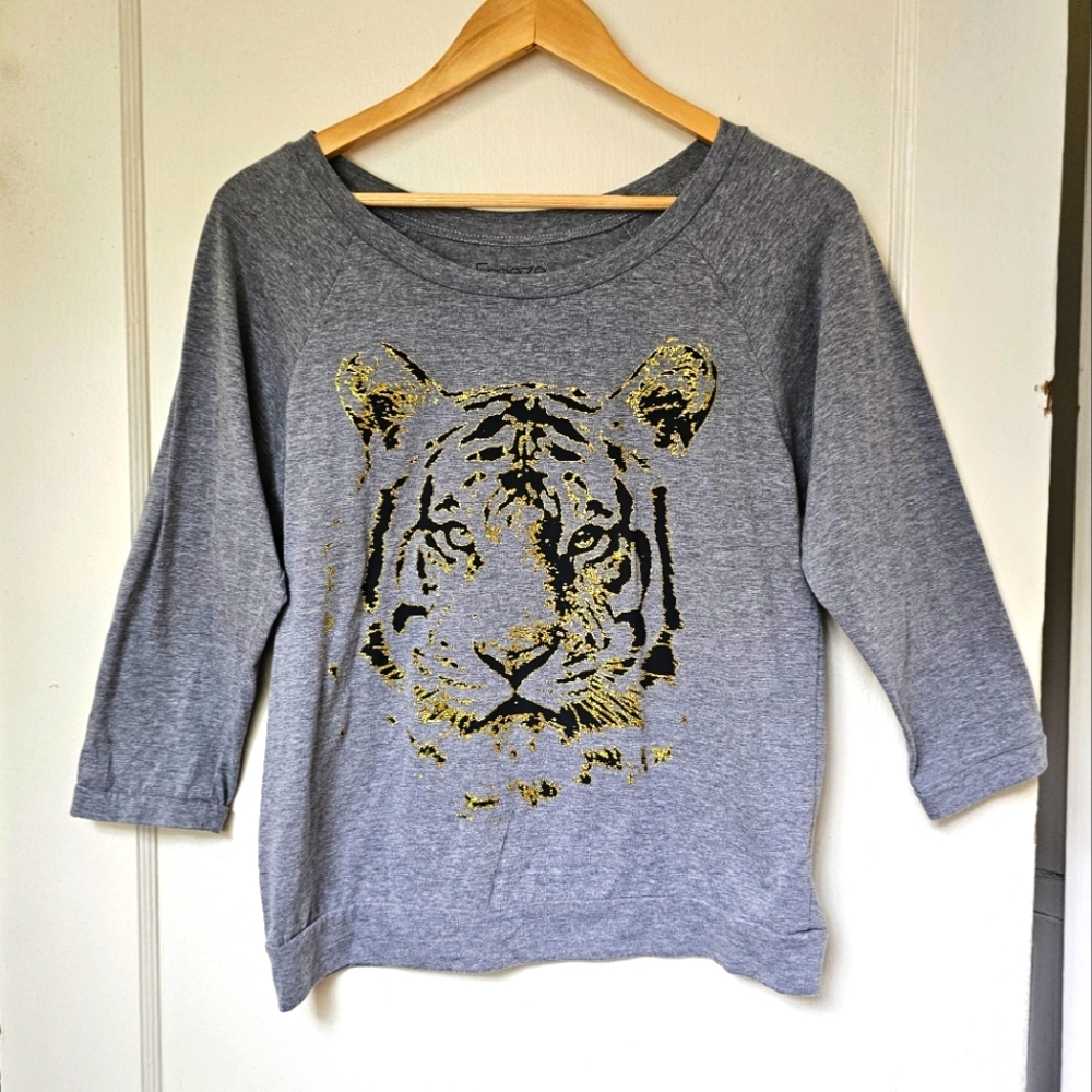 Tiger glitter top (M)